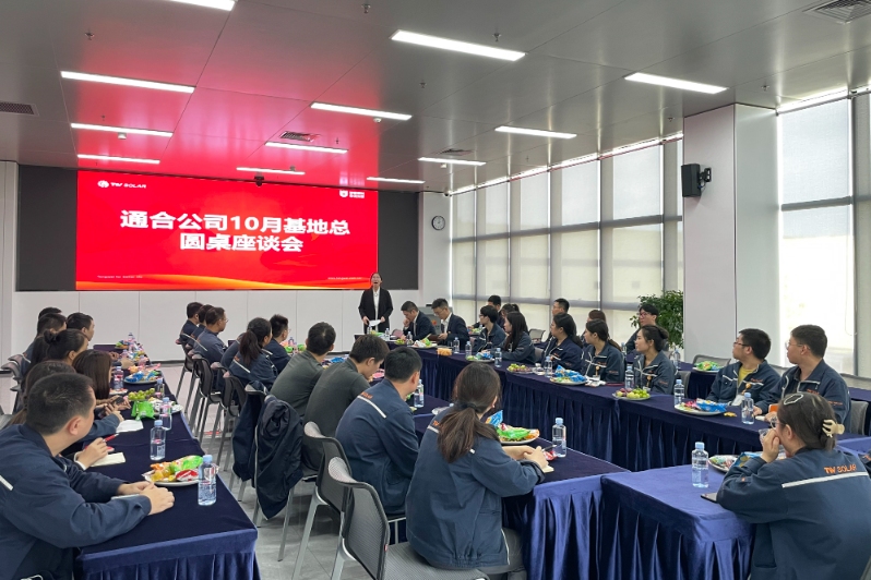 1e3b7c0dd76003cd5a822d5b45599389.jpg 1e3b7c0dd76003cd5a822d5b45599389.jpg