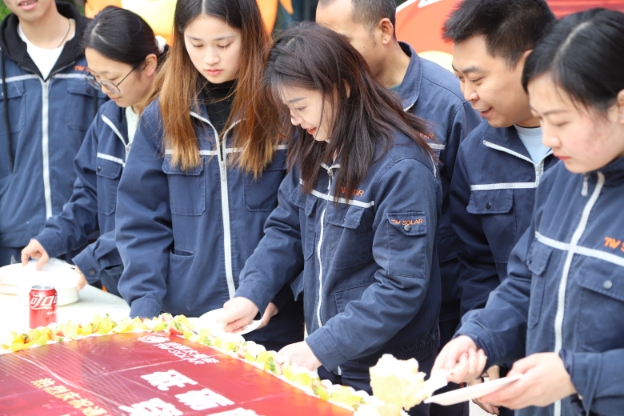 7befd89e7096a4de42e6a57c3352e843.jpg 7befd89e7096a4de42e6a57c3352e843.jpg