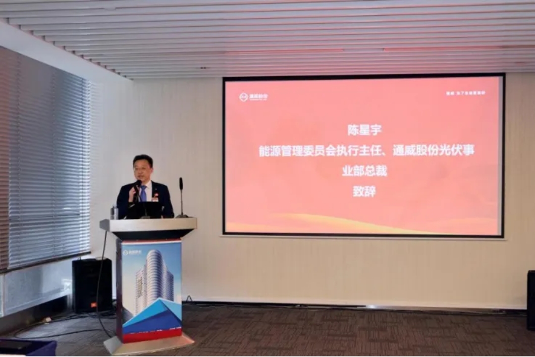 4c0f4ad03a94675cd4044e28b86dd569.jpg 4c0f4ad03a94675cd4044e28b86dd569.jpg