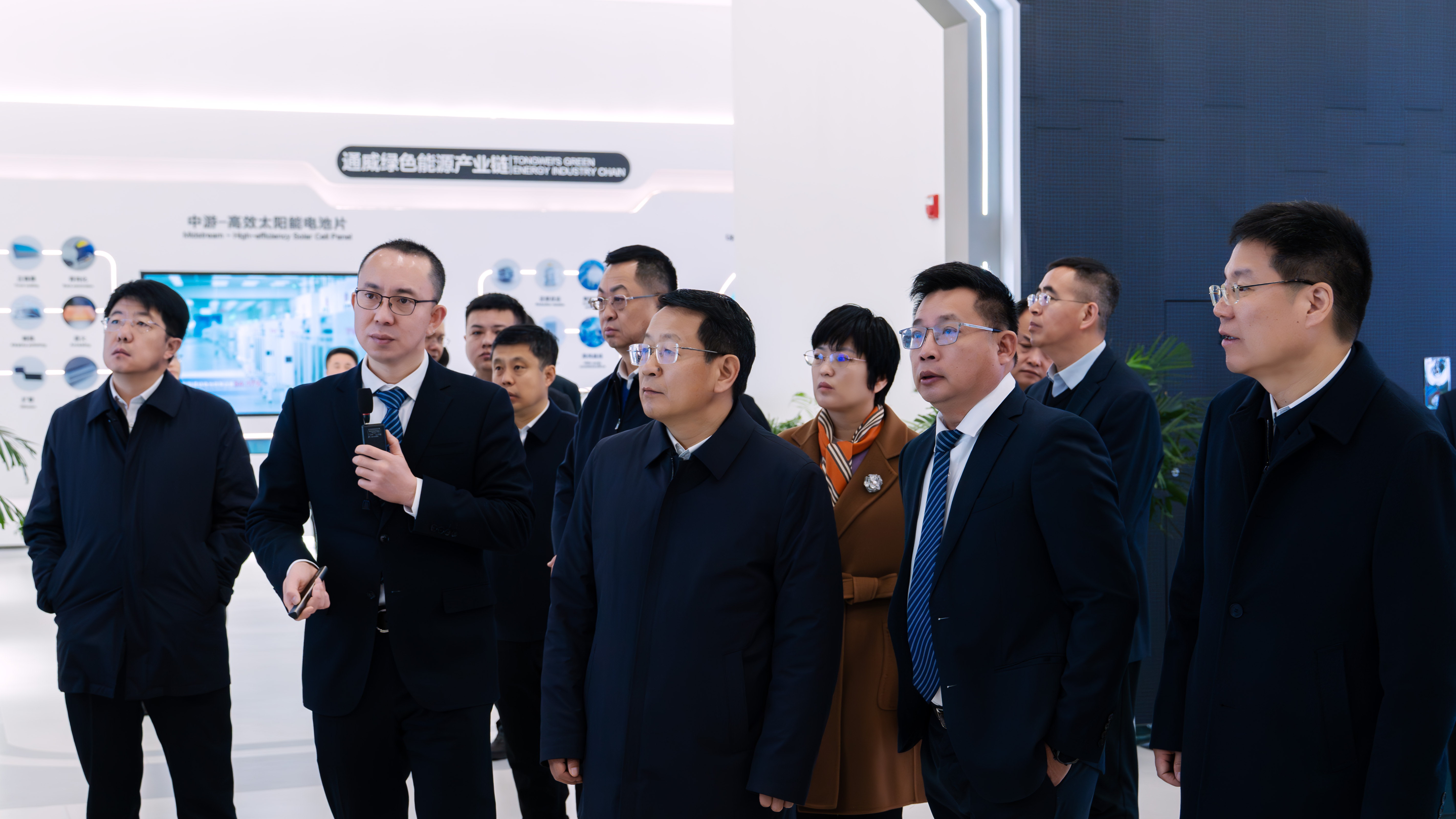 b20f74a5dfecae2707e86a8f167e889c.jpg b20f74a5dfecae2707e86a8f167e889c.jpg